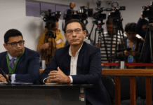 Trasladan a Martín Vizcarra al penal Ancón II para cumplir prisión preventiva
