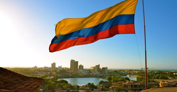 En Colombia desata controversia tras registrar a una recién nacida con el nombre Chat Yipiti, inspirado en la IA.