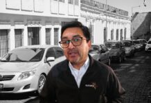 Solo dos vehículos renovaron placas en Arequipa