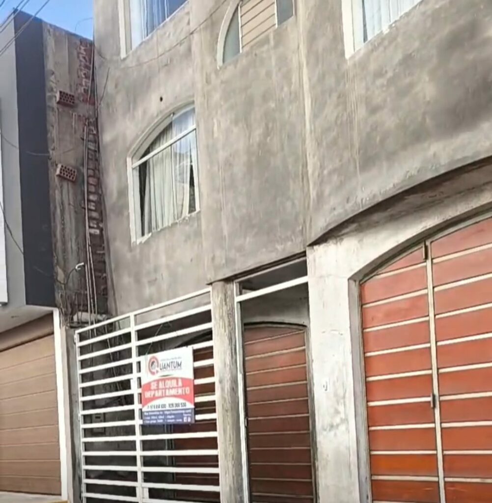 James Arias es investigado por homicidio y tentativa de feminicidio en Arequipa. Fiscalía busca prisión preventiva y posible cadena perpetua.