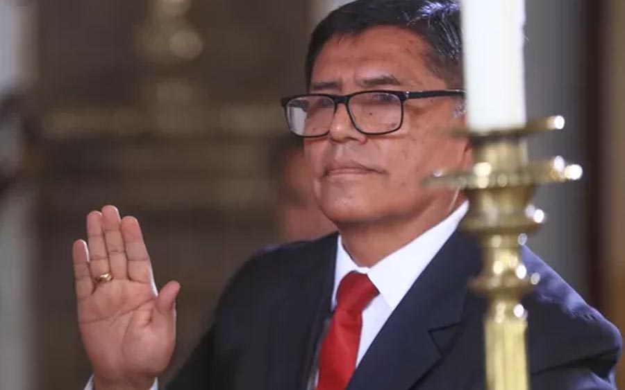 Congreso exige explicaciones al ministro del Interior por la ola de criminalidad que afecta al país. En juego, su permanencia en el cargo.