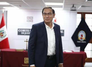 PJ dicta cinco meses de prisión preventiva a Martin Vizcarra Expresidente Martin Vizcarra es sentenciado a cinco meses de prisión preventiva,